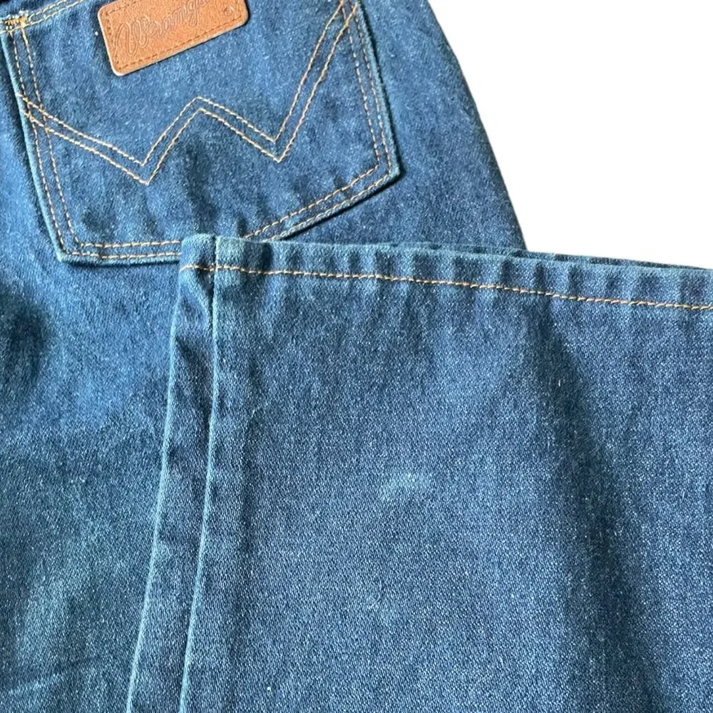 Wrangler Mens Jeans Size 38 Straight Leg Fit Dark Denim Blue Jeans Inseam 32